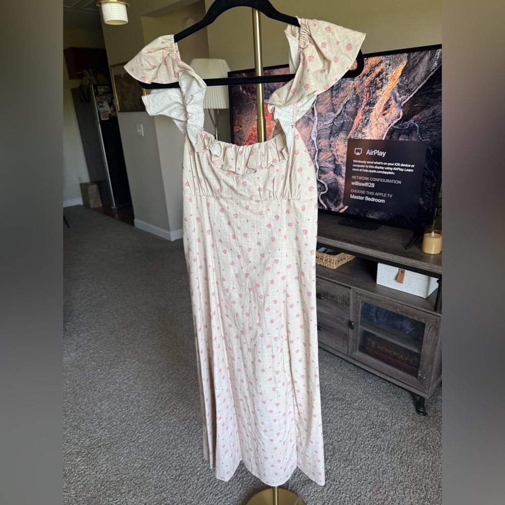 Backyard Roses Flora Midi Dress NWT - Picture 4 of 10